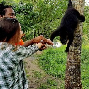 Meet your Posher, Julie